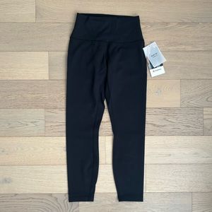 NWT Wunder Train HR Tight 25” *Contour Fit